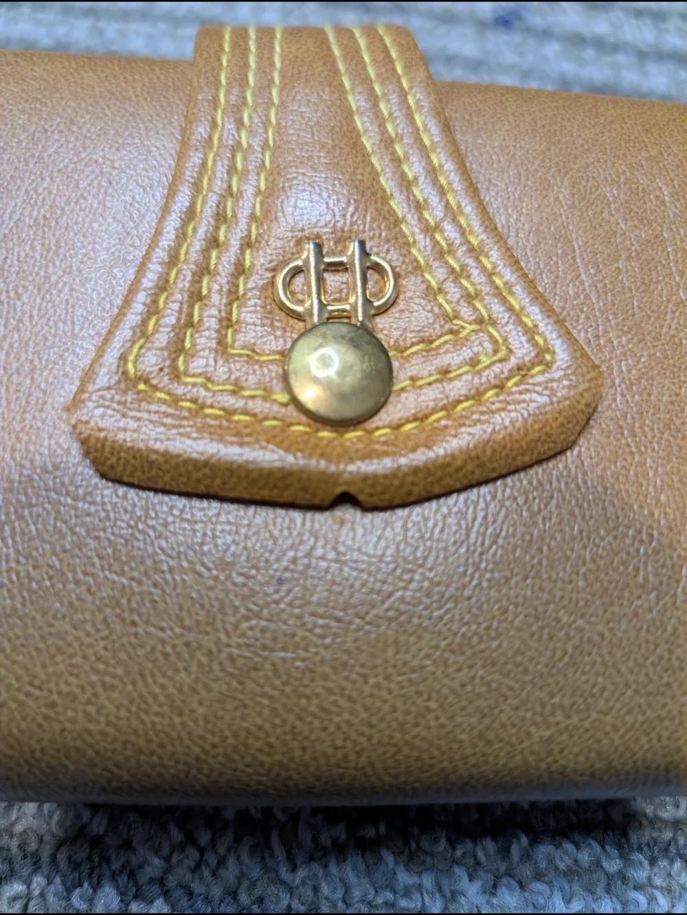 Vintage Tan Wristlet Wallet Rich cognac-tan wallet with wrist strap, snap closur